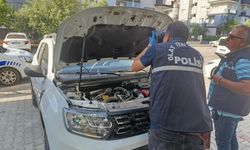 Aydın'da park halindeki otomobile yorgun mermi isabet etti