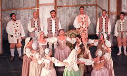 7. Uluslararası Efes Opera ve Bale Festivali'nde Figaro'nun Düğünü sahnelendi