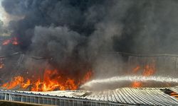 Fabrika ve geri dönüşüm tesisinde süren yangın yayılıyor