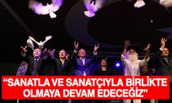 CHP Lideri Özel, Çine’de Suavi konserine katıldı