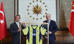 Cumhurbaşkanı Erdoğan, Fenerbahçe Başkanı Koç ve beraberindeki heyeti kabul etti