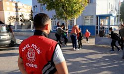 "Okul polisi" hem velilere hem öğrencilere güven veriyor