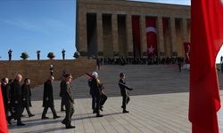 Büyük Önder Atatürk için Anıtkabir'de tören düzenlendi