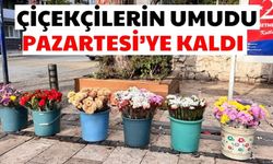 Aydın'daki çiçekçilerin umudu Pazartesi’ye kaldı