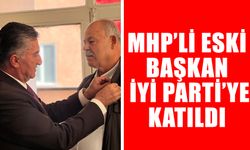 Aydın'da MHP’li eski başkan, İYİ Parti’ye katıldı