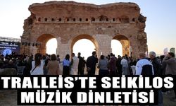 Tralleis’te Seikilos müzik dinletisi