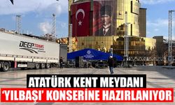 Atatürk Kent Meydanı, ‘yılbaşı’ konserine hazırlanıyor