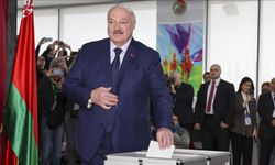 Belarus'ta cumhurbaşkanı seçiminin galibi yeniden Lukaşenko oldu