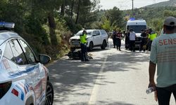 Kamyonetle motosikletin çarpıştığı kazada 1 kişi öldü, 1 kişi yaralandı