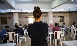 Kadın hükümlü ve tutuklulara "Anneler Günü" dolayısıyla açık görüş izni