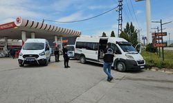 Direksiyon başında rahatsızlanan sürücü hastanede öldü