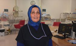 34 yıldır bebeklerin hayatına dokunuyor