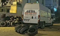 Panelvanda kompresör patladı: 2 kişi yaralandı