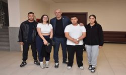 Başkan Zencirci'den üniversiteli gençlere ziyaret