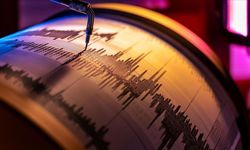 5,4 büyüklüğünde yeni bir deprem oldu