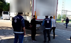 Ülke genelindeki denetimlerde 55 göçmen kaçakçısı yakalandı