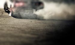 Drift ve makas atan iki sürücü yakalandı