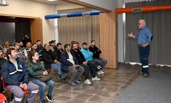 Kuşadası’nda sürücülere 2 saatlik güvenli sürüş dersi