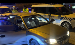 Polise çarpıp kaçtılar: 4 şüpheli yakalandı