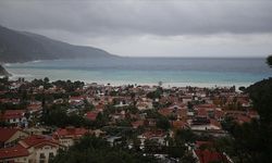 Ölüdeniz'in rengi değişti