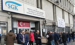 SGK duyurdu: Bu meslekleri yapanlar beklemeden emekli olabilecek!