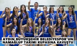 Aydın Büyükşehir Belediyespor’un namağlup takımı kupasına kavuştu