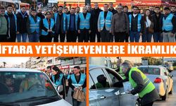 Aydın’da AK Parti milletvekilleri iftarlık ikram dağıttı