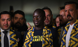 Fransız yıldız N'Golo Kante, İstanbul'da