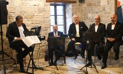 Kuşadası’nda 14 Şubat’a nostaljik dokunuş