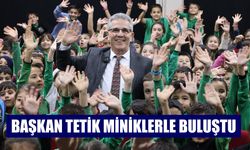 Nazilli’de miniklerden Başkan Tetik’e yoğun ilgi