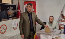 Nazillili siyasetçi yolunu seçti