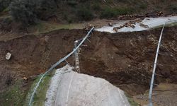 Ödemiş-Turgutlu yolu çöktü