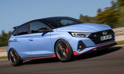 Sıfır otomobil alacaklara mart kampanyası: 128 bin lira indirim ve sıfır faizli kredi desteği başladı