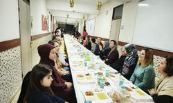 Söke 100. Yıl Atatürk İlkokulu’nda toplu iftar yemeği