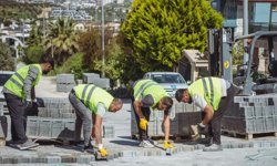 Aydın’da yol mesaisi hız kesmiyor
