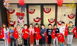 Efeler’in minikleri 23 Nisan’ı renkli etkinliklerle kutladı