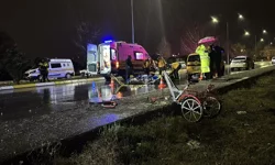 Taksiciyle çarpışan bisiklet sürücüsü öldü