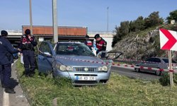 Kahreden kaza: Refüje çarpan araçtaki bebek öldü