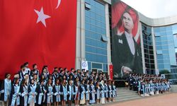 ADÜ’de mezuniyet heyecanı: Veteriner hekimler yeminle göreve hazır