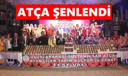 Atça şenlendi: Çilek tadında festival başladı