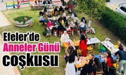 Efeler’de miniklerden Anneler Günü sürprizi