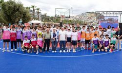 Kuşadası’nda basketbol heyecanı meydanı salladı
