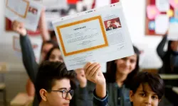 Karne takvimi 2026: Karneler ne zaman saat kaçta verilecek, okullar hangi gün kapanacak?