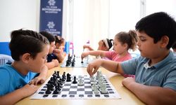 Başkan Çerçioğlu'ndan çocukların geleceğine satranç yatırımı