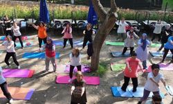 Başkan Yetişkin'den açık hava yoga daveti