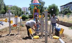 Nazilli'de parklar yenileniyor: Çocuk oyun ve spor alanları bakıma alındı