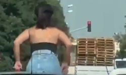 Trafiği tehlikeye düşüren sürücüyle yolcu gözaltına alındı