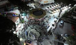 Didim'de geceye bu kutlama damga vurdu! Alkışlar hiç susmadı