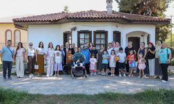 Efeler’in özel öğrencileri bu kez tarihin izini sürdü