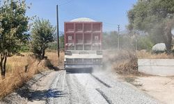 Efeler’in ulaşımında yeni hamle: Umurlu ve Emirdoğan yolları asfaltlanıyor